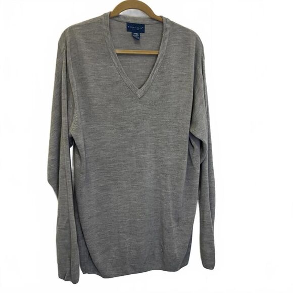 Vintage Towncraft Men's Size Large Grey 100% Acrllyic V Neck Long Sleeve Sweater - Picture 1 of 8